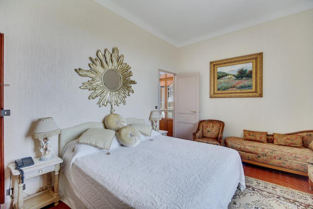 Le Chateau De Mei Lese La Croix-Valmer Pokoj fotografie